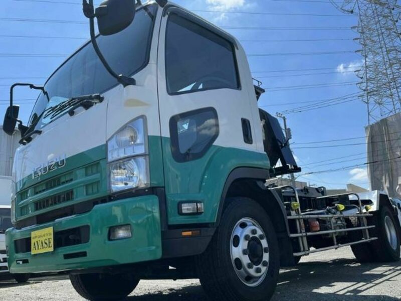 ISUZU　FORWARD