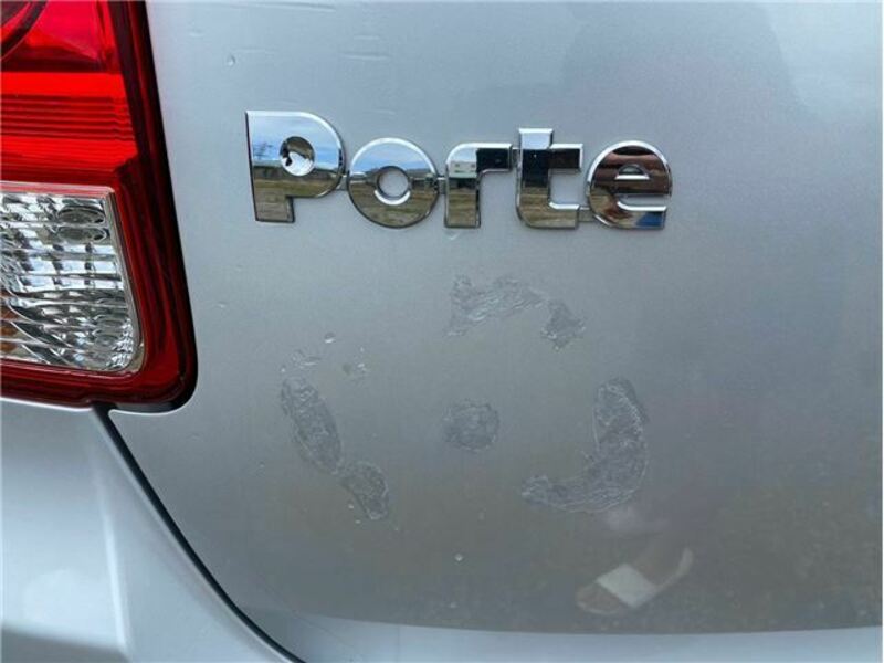 PORTE-8