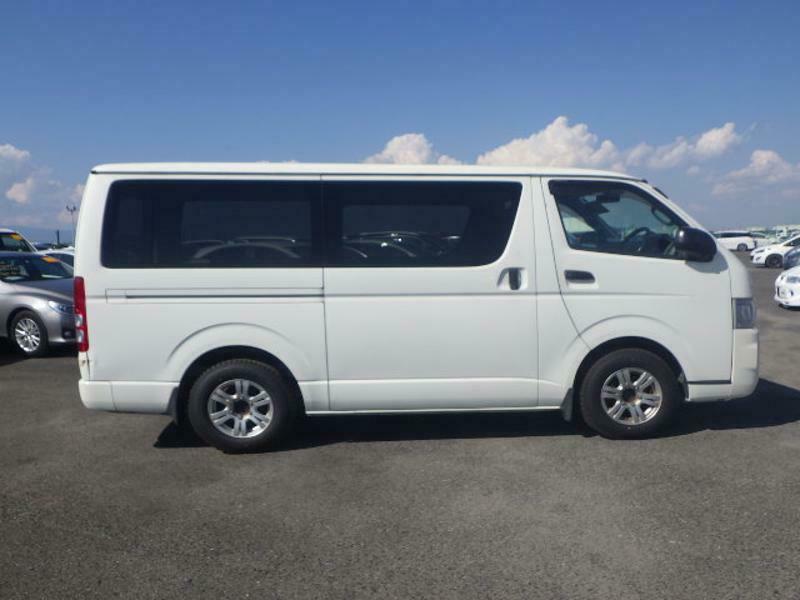 HIACE-5