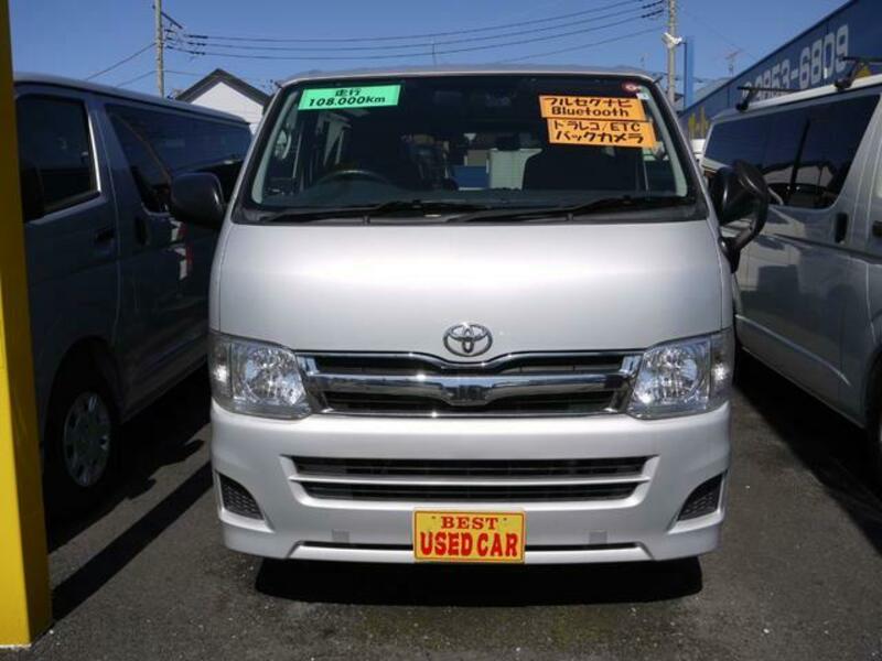 HIACE VAN-1