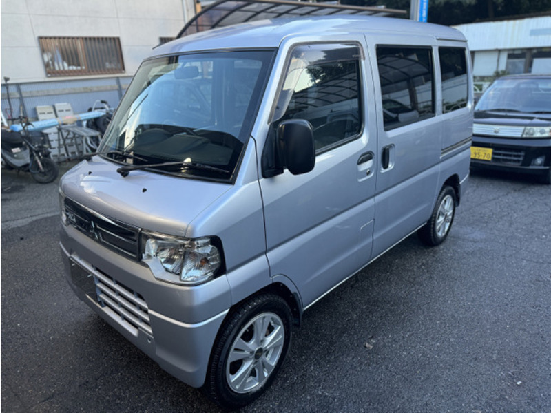 MITSUBISHI　MINICAB VAN