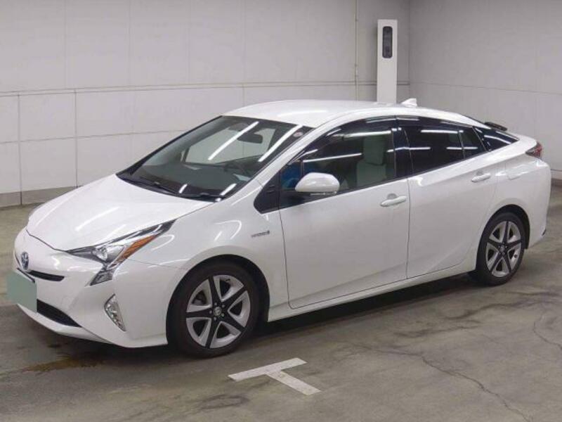 PRIUS-4