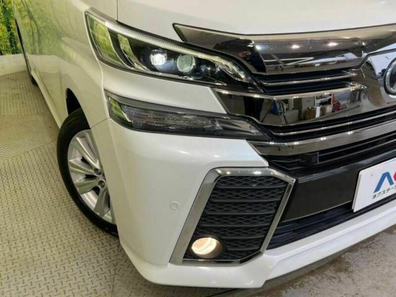 VELLFIRE-12