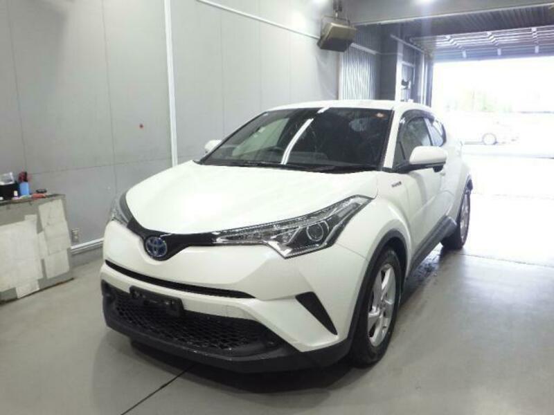 TOYOTA　C-HR