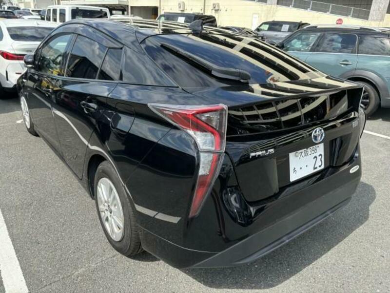 PRIUS-3