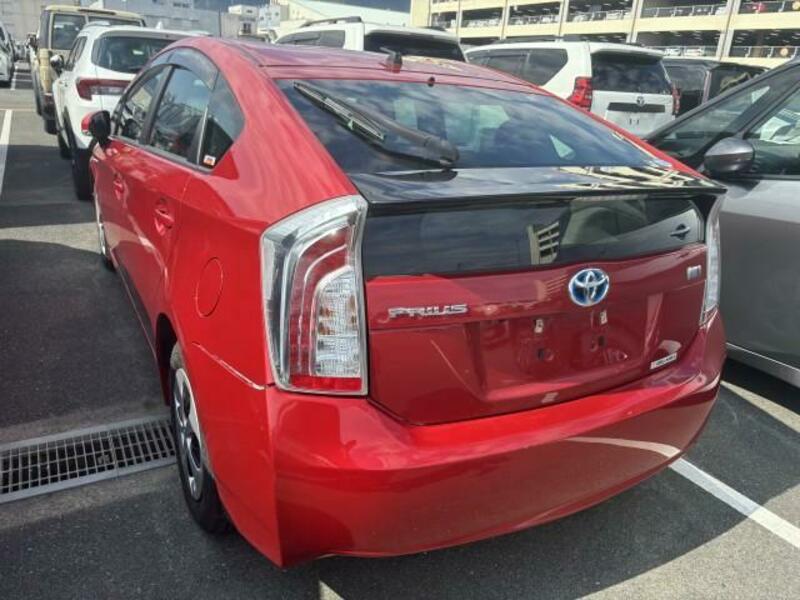 PRIUS-3