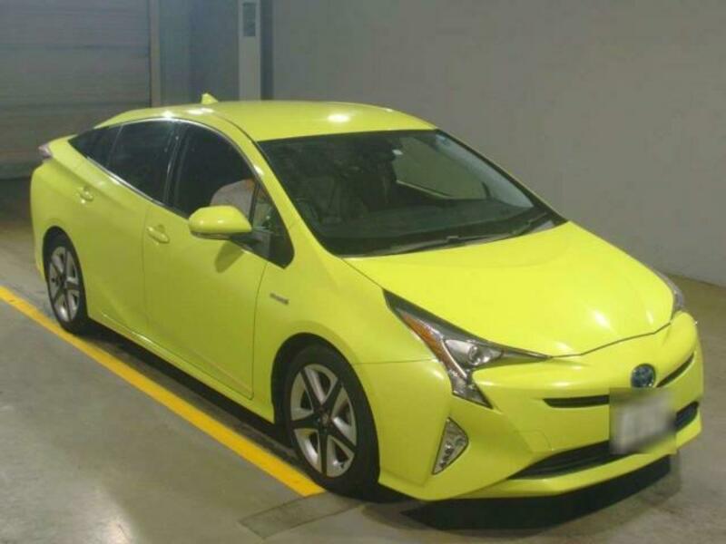 PRIUS-10