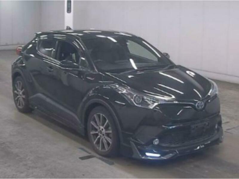 TOYOTA　C-HR