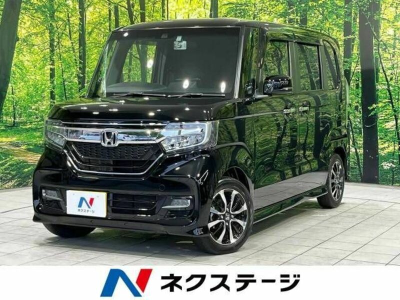 HONDA　N BOX CUSTOM