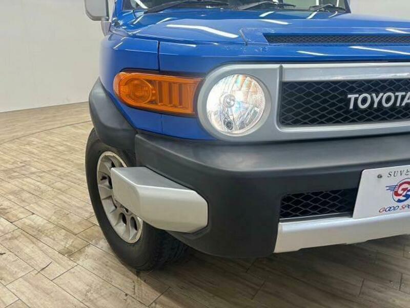 FJ CRUISER-19