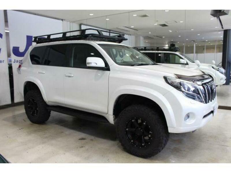 LAND CRUISER PRADO-3