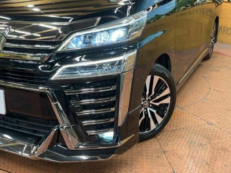 VELLFIRE-13