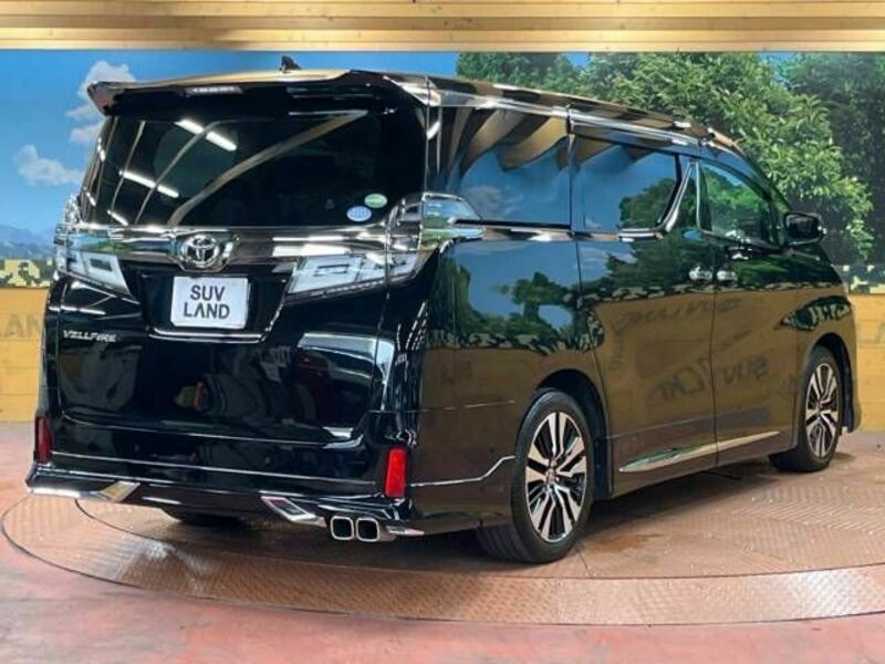 VELLFIRE-18