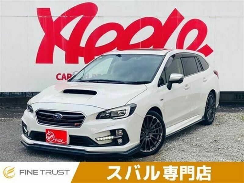 SUBARU　LEVORG