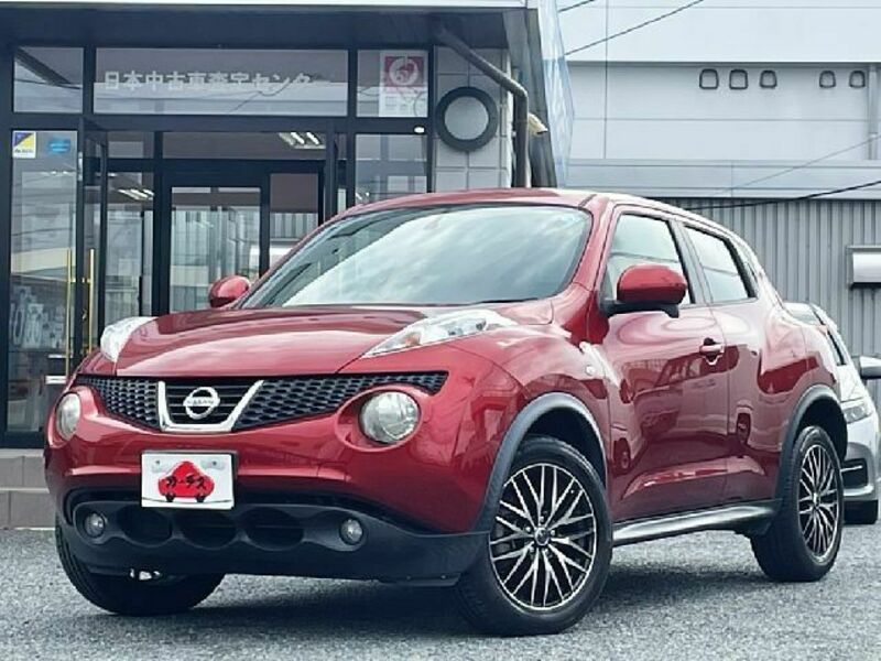 NISSAN　JUKE