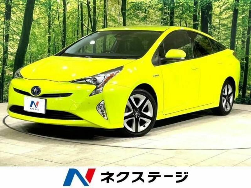 TOYOTA　PRIUS