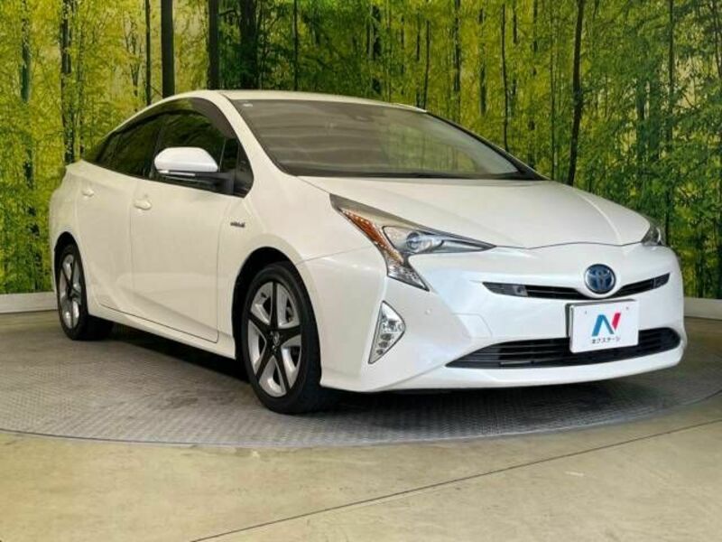 PRIUS-16