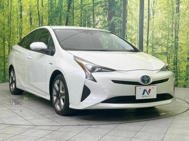 PRIUS-16