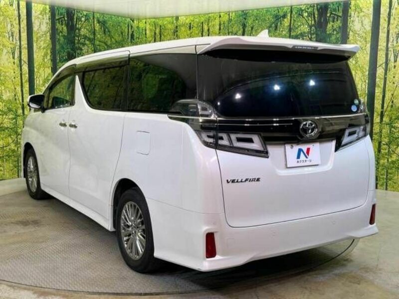 VELLFIRE-17