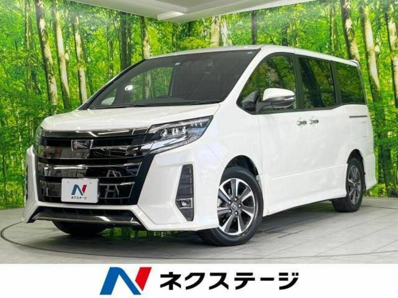 TOYOTA　NOAH