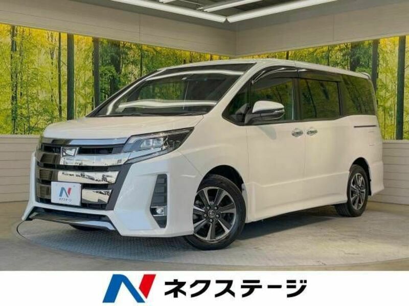 TOYOTA　NOAH