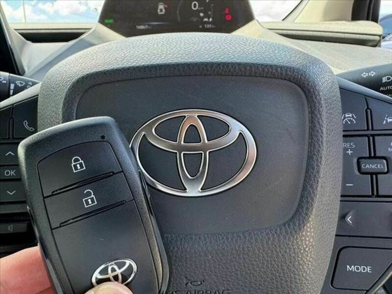 PRIUS-6