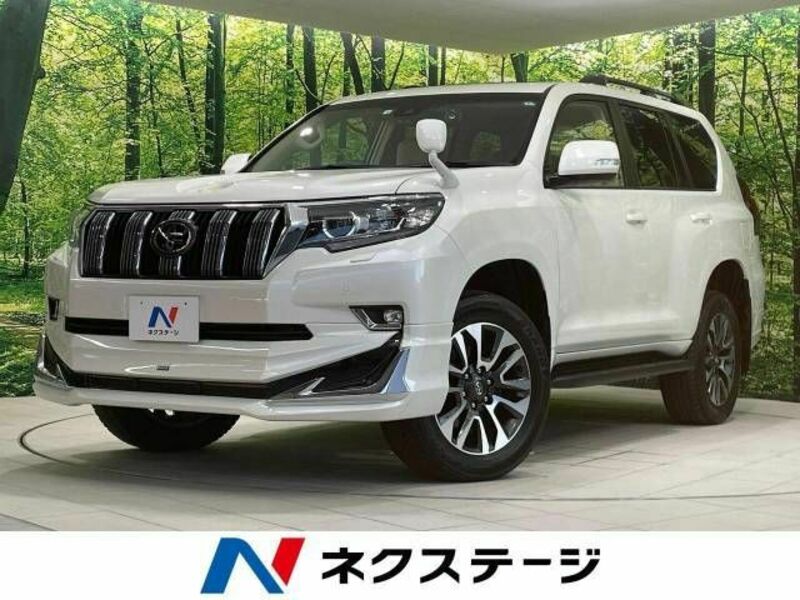 TOYOTA　LAND CRUISER PRADO