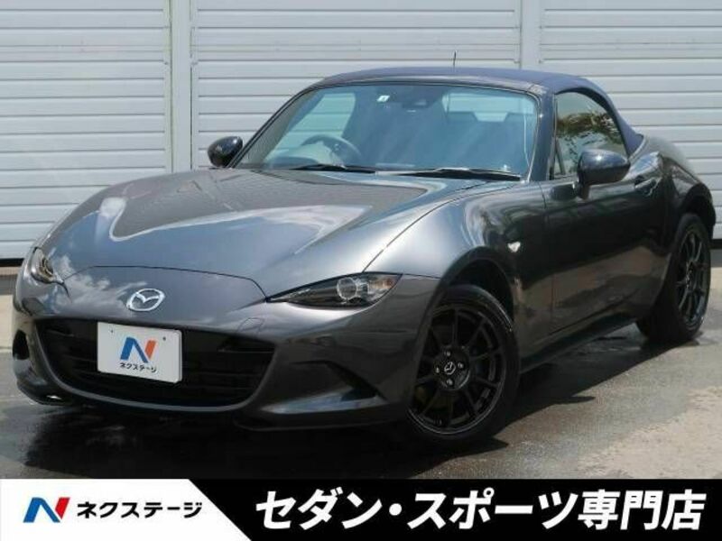 MAZDA　ROADSTER