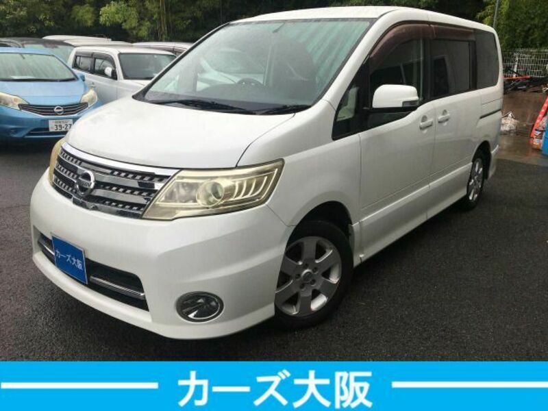 NISSAN　SERENA