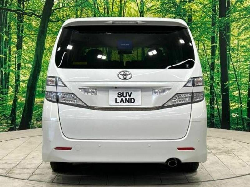 VELLFIRE-16