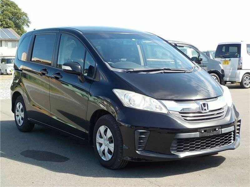 HONDA　FREED