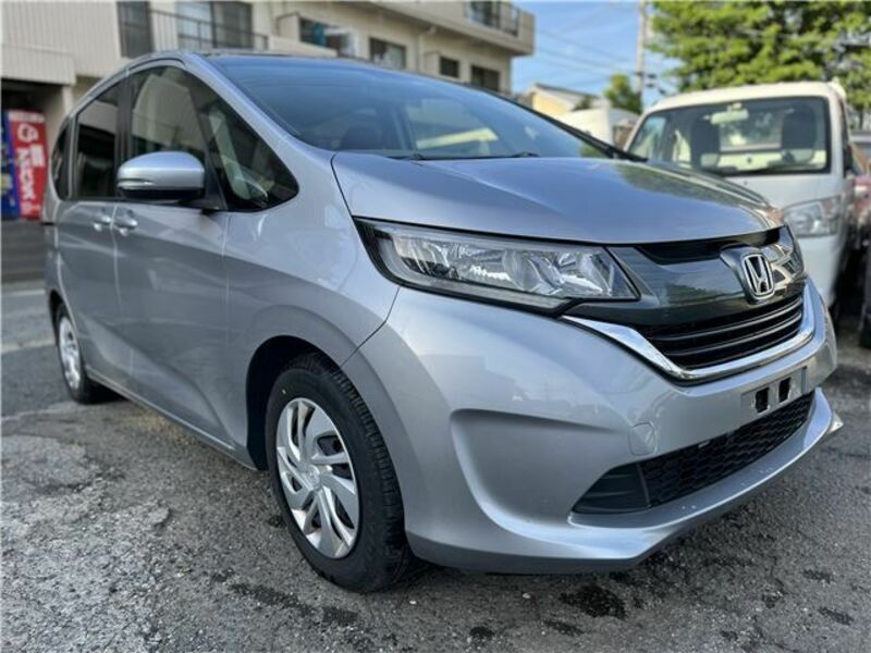 HONDA　FREED