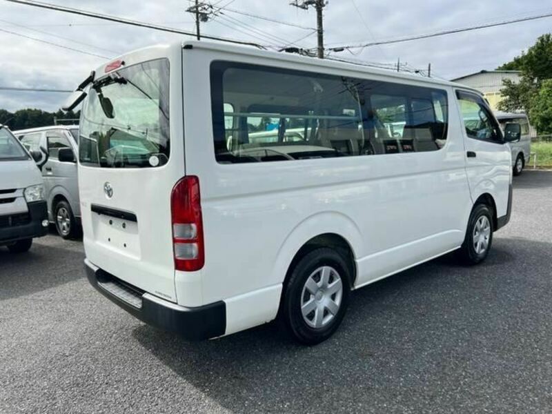 HIACE VAN-6