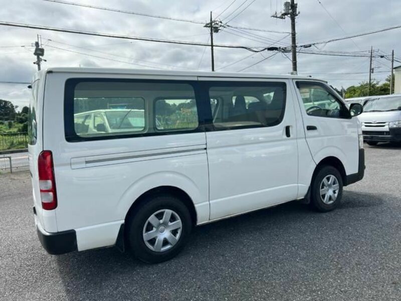 HIACE VAN-7