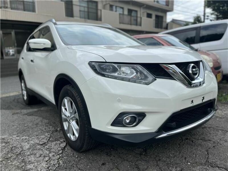 NISSAN　X-TRAIL