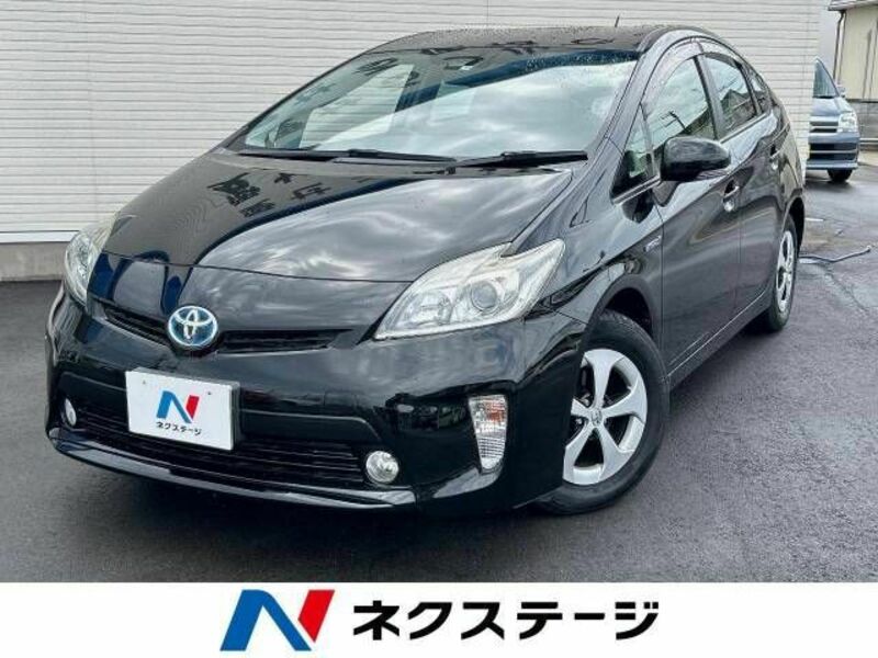 TOYOTA　PRIUS