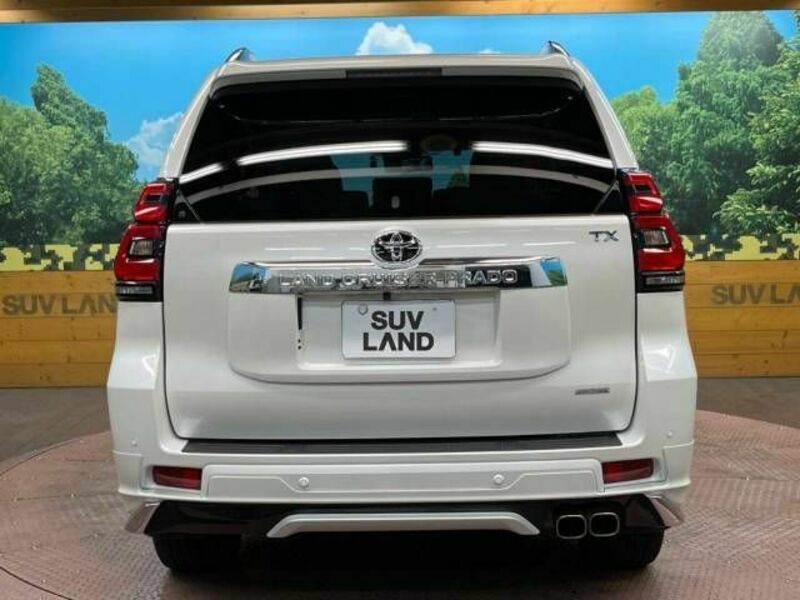 LAND CRUISER PRADO-16