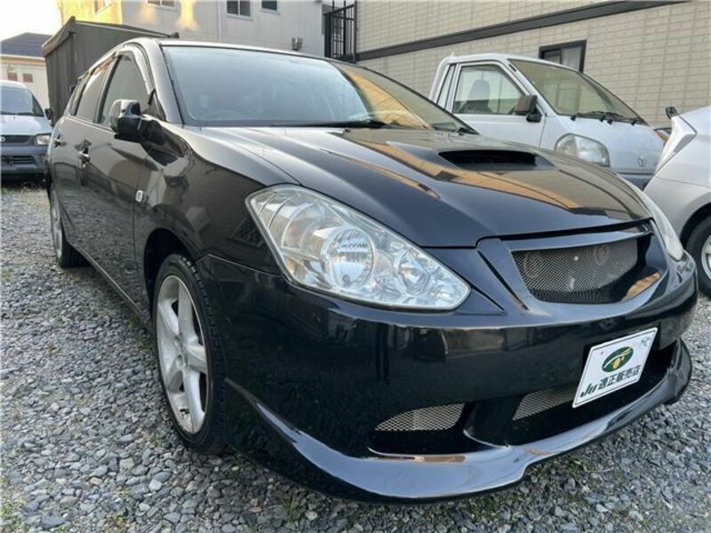 TOYOTA　CALDINA