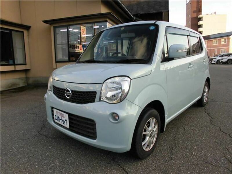 NISSAN　MOCO