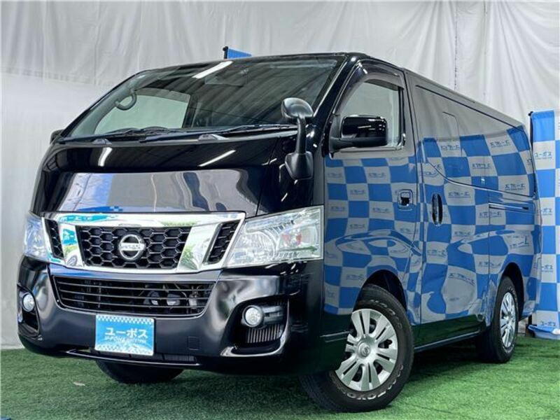 NISSAN　NV350 CARAVAN