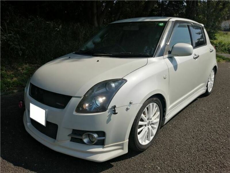 SUZUKI　SWIFT