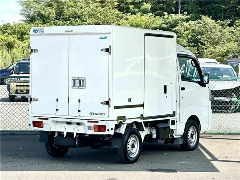 HIJET TRUCK-1