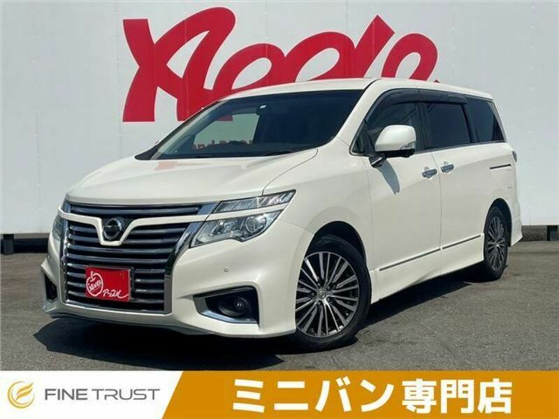 NISSAN　ELGRAND