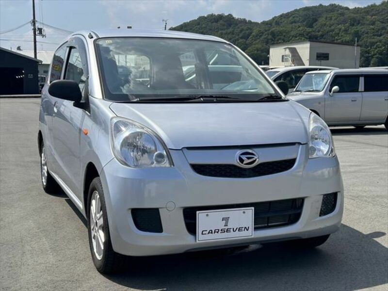 DAIHATSU　MIRA