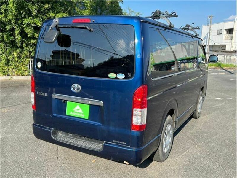 HIACE-37