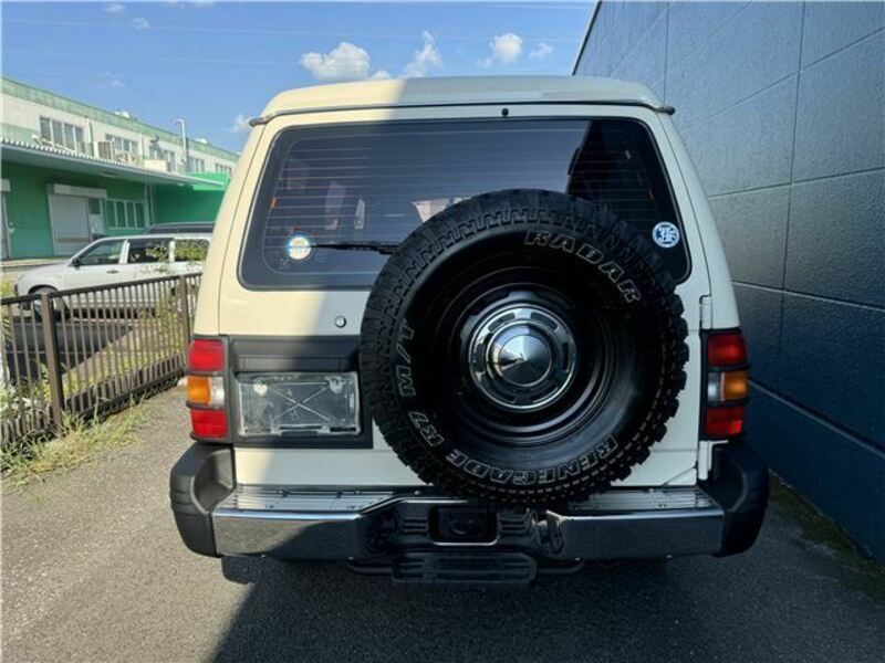 PAJERO-4