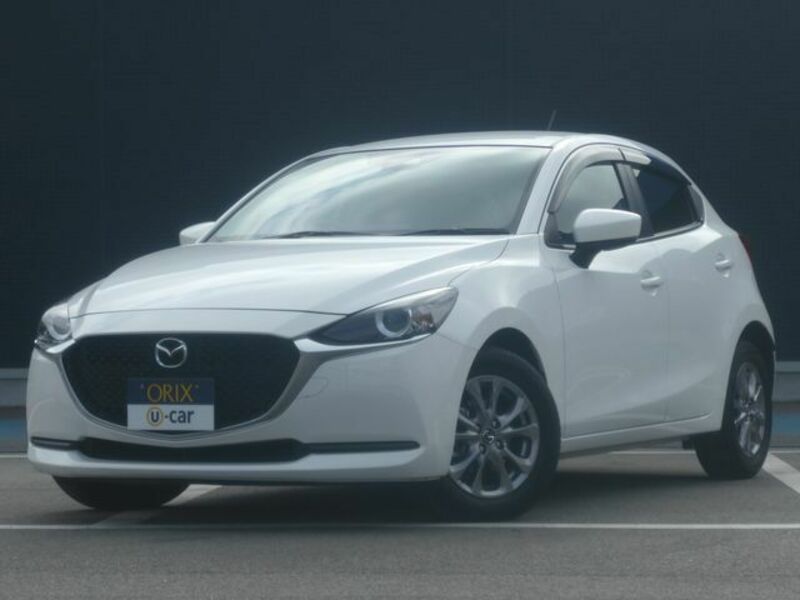 MAZDA　MAZDA2