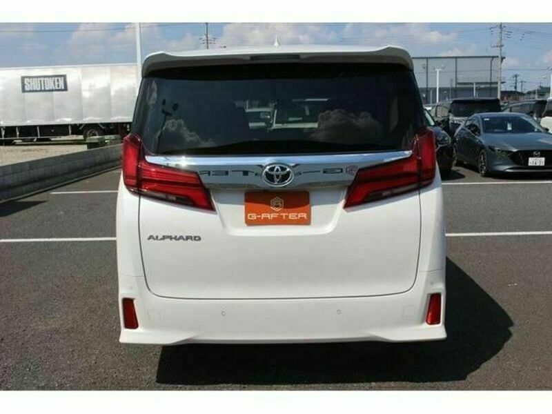 ALPHARD-8