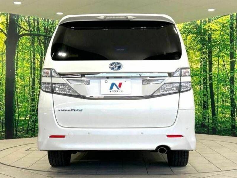 VELLFIRE-16