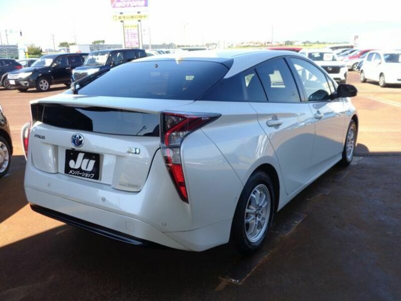 PRIUS-2